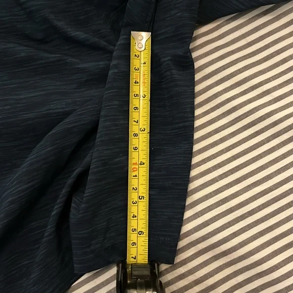 Lululemon Pack Breaker Shorts - Picture 3 of 3